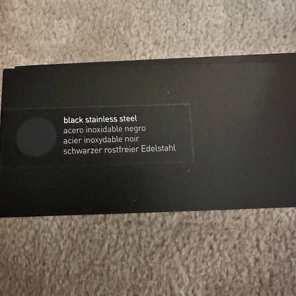 Simplehuman Compact Sensor Mirror with LED Light - Picture 7 of 7